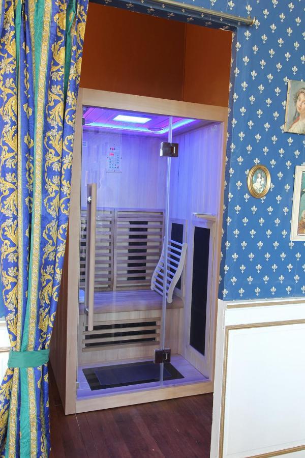 Deluxe Suite,1348123580:JPEG